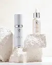 Brightening Serum de la marca Is Clinical: Mostrar producto junto a Brightening Complex de Is Clinical